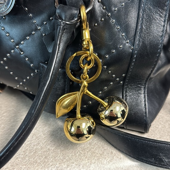Accessories - Fashion Key Chain/ Bag Charm